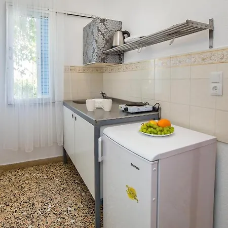 Haus Irene Hotel *